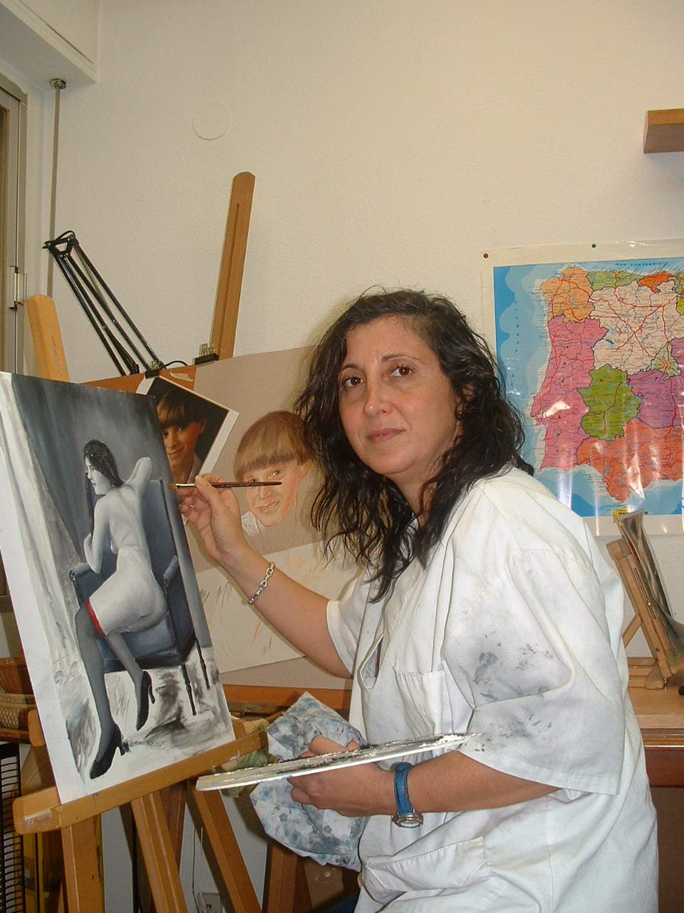 Mariseta pintando